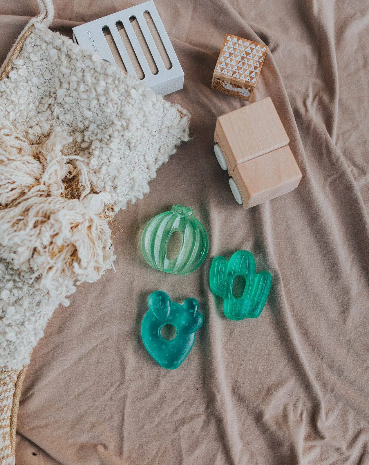 Cutie Coolers Water Filled Teethers (3-pack): Cactus