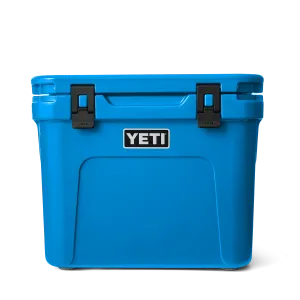 Yeti Roadie 32 Rolling Wheeled Cooler - Big Wave Blue